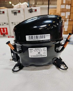 Refrigerator repair service